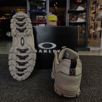 Bota Oakley Battle