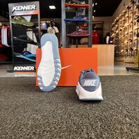 Tênis Nike Flex Train
