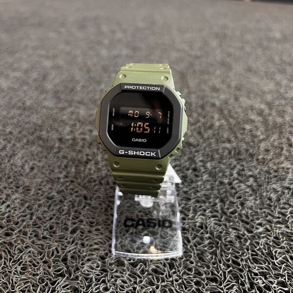 Relógio Casio G-shock DW-5610UU-3