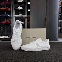 Tênis Lacoste L004